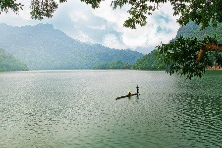 Vẻ đẹp Hồ Ba Bể - ảnh 1